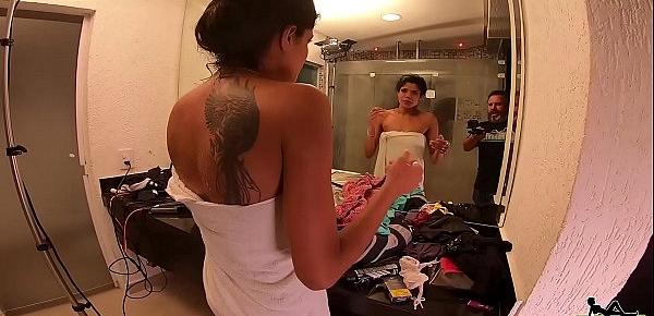  Mais uma estreante para ser atriz pornô se preparando para levar ferro - Camila Fenix - Higor Negrao - Rebecca Santos